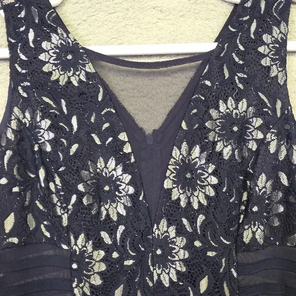 En Focus Studio Maxi Dress Womens 6 Floral Lace Mermaid Formal Prom Statement - Picture 5 of 16